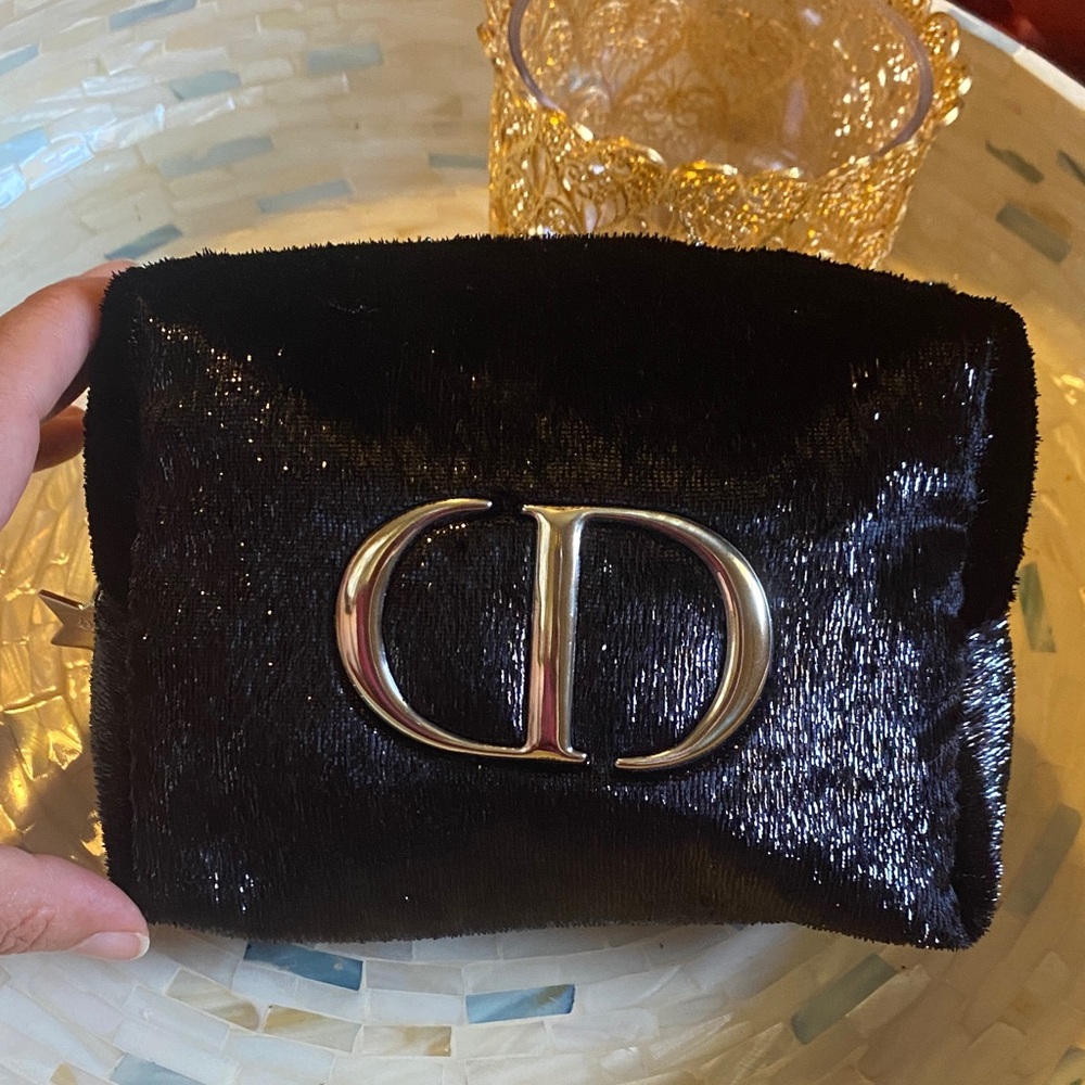 😎🖤💛🖤💛Limited Edition DIOR Black/Gold Makeup Bag Cosmetic Pouch